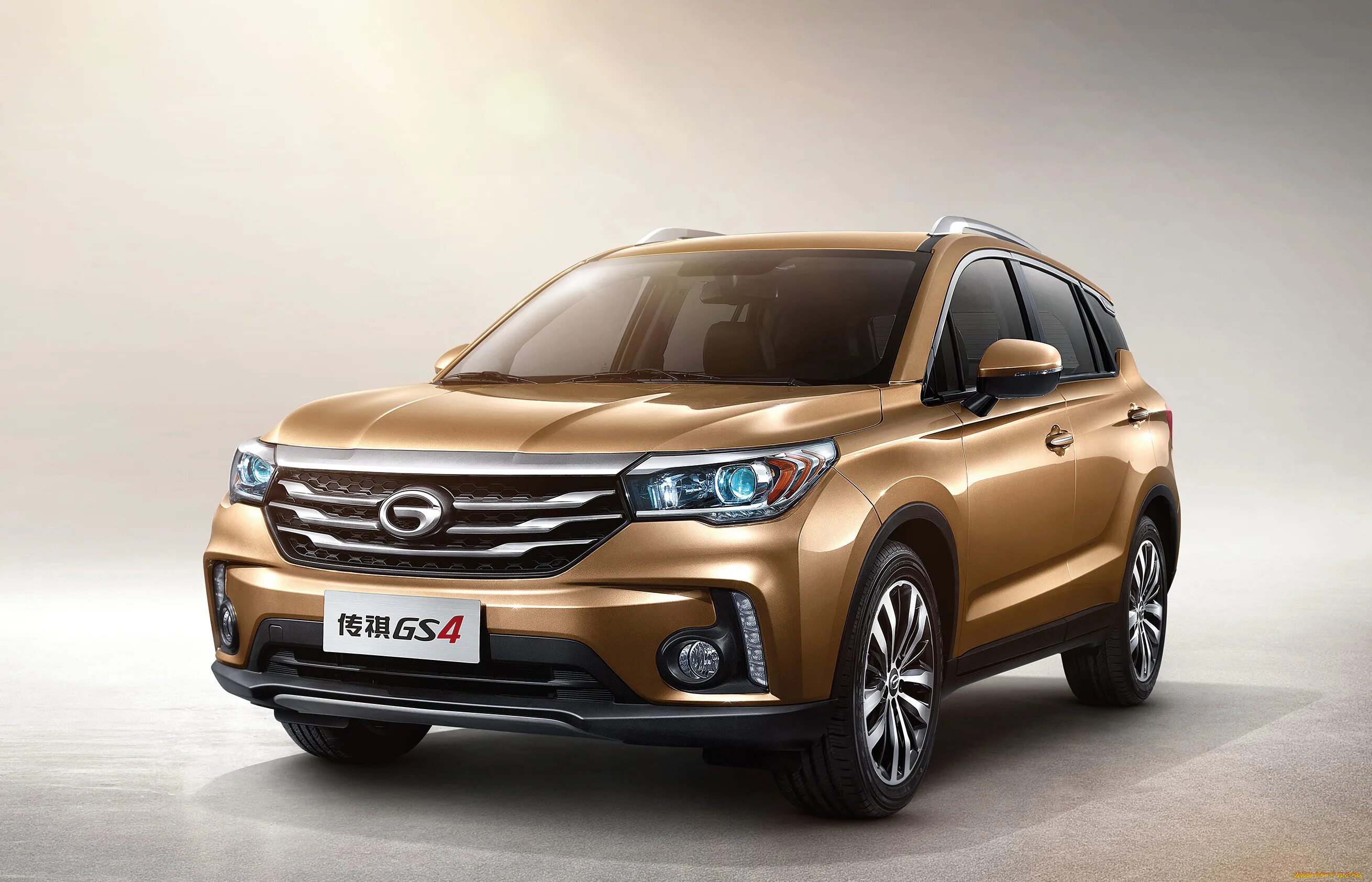 Китайские автомобили цена характеристики. GAC Trumpchi gs4. GAC Trumpchi gs4 2019. Китайский кроссовер GAC gs4. GAC gs4 2022.