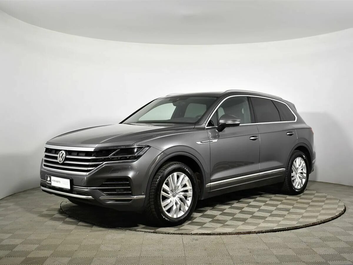 Volkswagen touareg 3 2. Туарег красный 2020. Фольксваген Пантеон 2020. WV аркана.