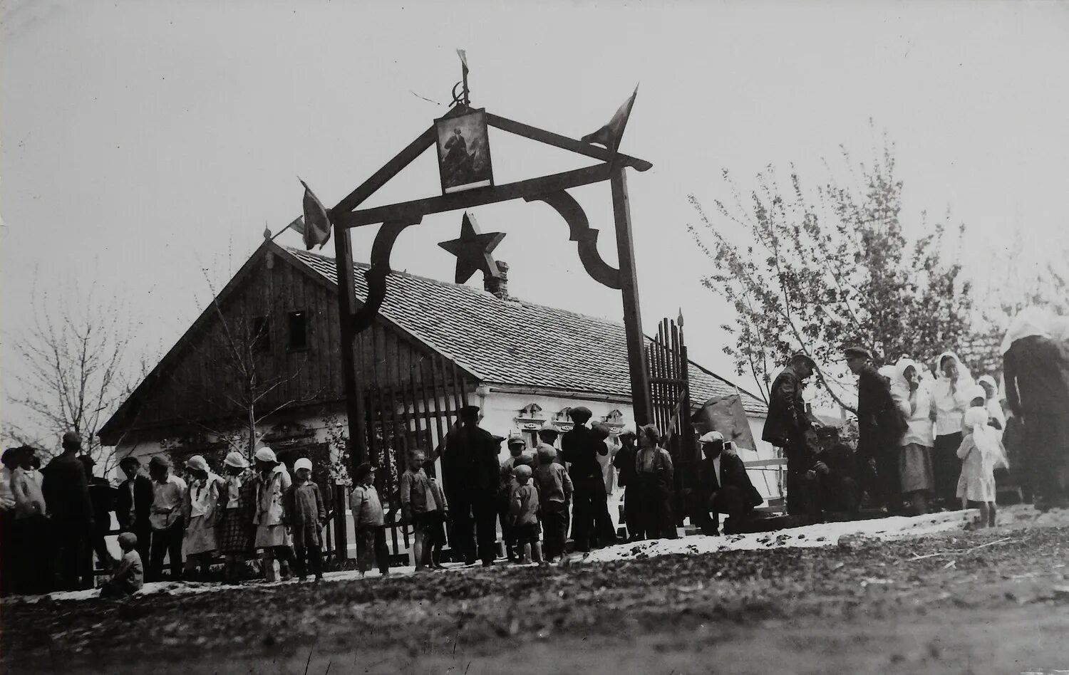 Голод на украине. Фотовыставку о Голодоморе. Голодомор на Украине в 1938 году.