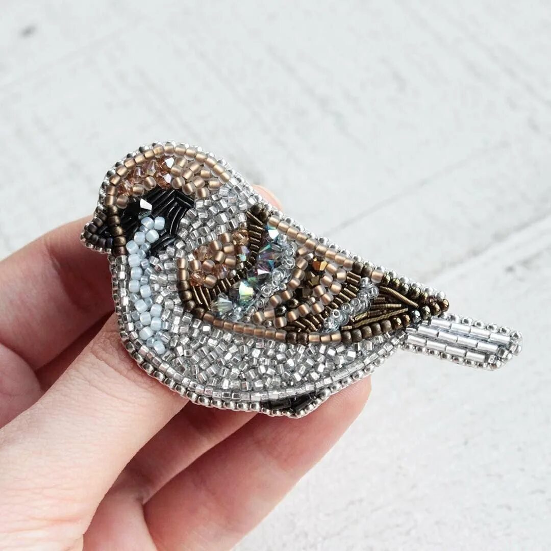 Броши от тэла артис. Crystal art набор брошь. Вышивание бисером на фетре. Необычные броши. Оригинальные броши.