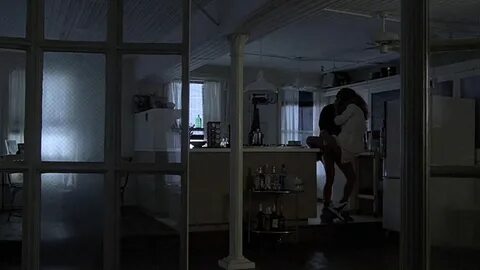 Michael Douglas and Glenn Close in Fatal Attraction (1987) .