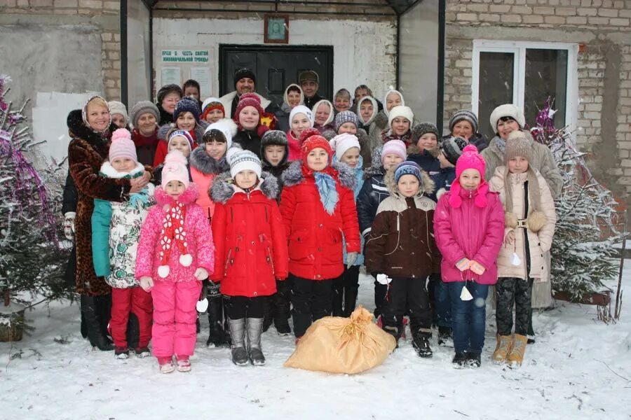 Новослободск думиничский. Новослободск Думиничский район. Поселок Новослободск Калужская область. Новослободск население. Село Новослободск храм.