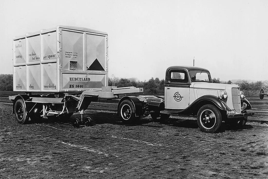 Автомобилей р п п п. DAF 1940. Ford Truck 1936. DAF 1928. DAF 1950.