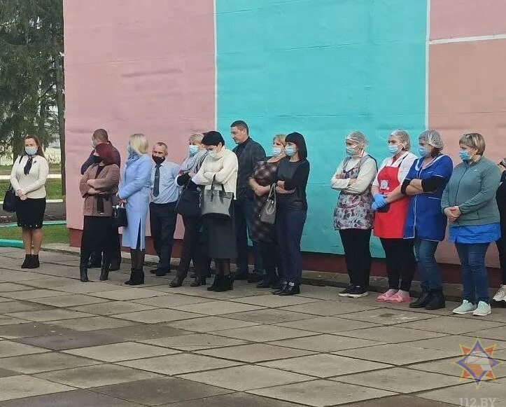 Сводки происшествий мстиславль. Подслушано мстиславль. Мчс мстиславль официальный сайт. Вакансии мстиславль. Милиционер.