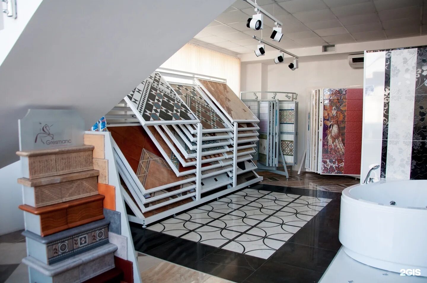 Империя керамики ростов на дону. Салон керамической плитки на нагибина ростов-на-дону. Империя керамики ростов на дону. Империя керамики краснодар. Можайское шоссе 24 империя керамики.