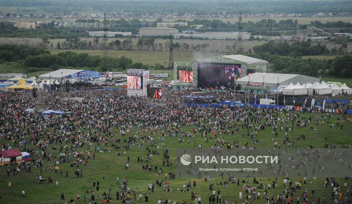 Рок над волгой 2013. Рамштайн самара рок над волгой. Рок над водой 2024. Рок над волгой 2024 самара. Рок над волгой 2013 логотип.