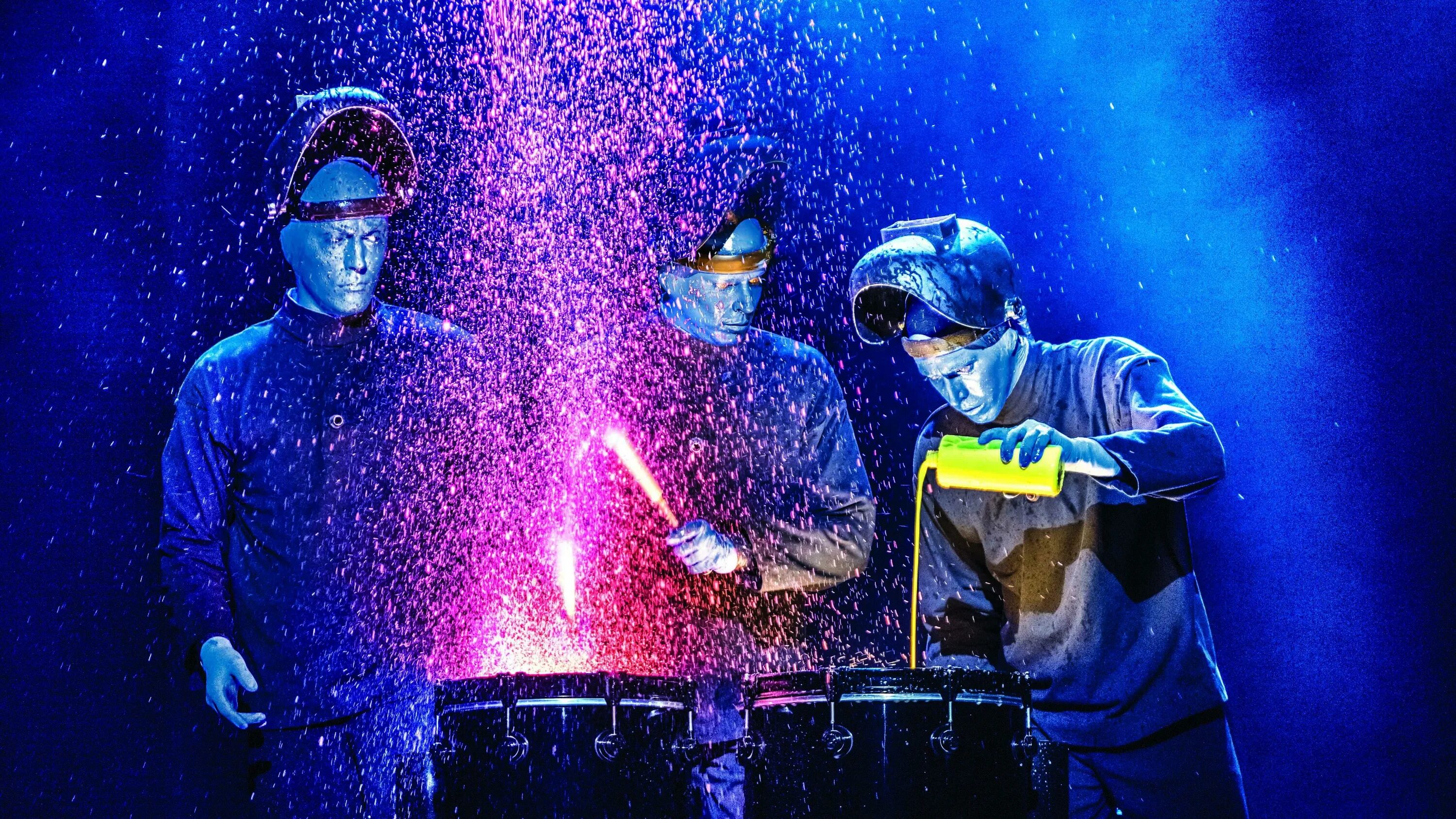 Blues man group. Блю мэн груп. группа blue man group. blue man group шоу. blue man group без грима.