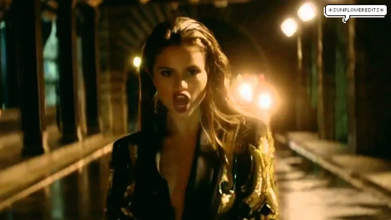 Selena Gomez Slow down обложка. Selena Gomez Slow down Lyrics.