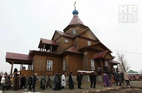 Погода в быстром истоке алтайского края. Село быстрый исток. Село быстрый исток алтайский край. Природа быстрого истока алтайский край. Музей золотухина в быстром истоке.