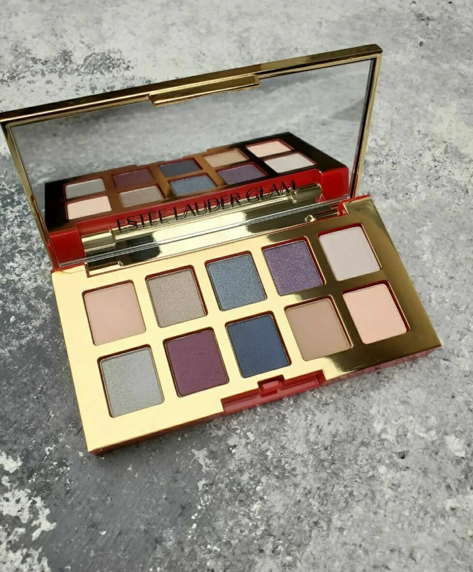 Палетка estee lauder bronze goddess. Estee lauder палетка теней. Estee lauder красная палетка. Палетка эсте лаудер. Палетка эсте лаудер дорожная.