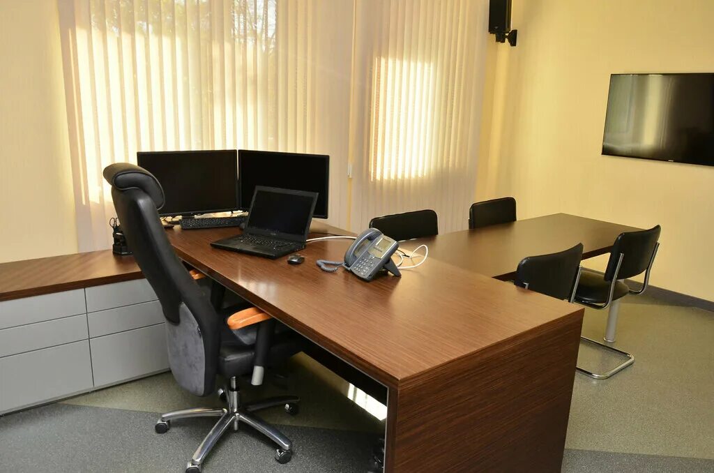 офисные перегородки rand rp115ss60. рабочее места и служебное помещение. требования этикета к рабочему месту и служебному помещению. деловой этикет рабочее место. рабочее места и служебное помещение.