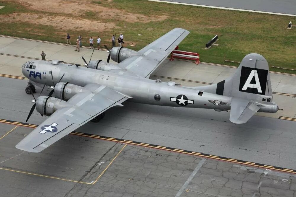 B-29 Superfortress. Самолет b29 американский. Бомбардировщик Boeing b-29 Superfortress. B29 самолет бомбардировщик. Б 29 ростов