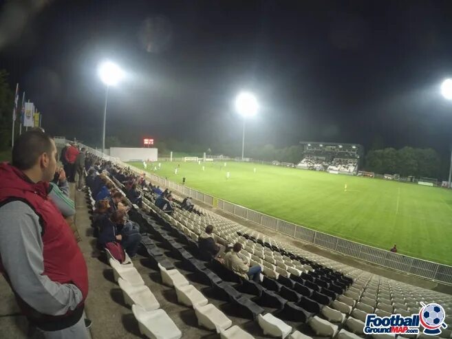 Белград стадион Чукарички. Чукарички стадион. Sho'rtan FK Stadion. Стадион Чукарички фото. Чукарички нови пазар