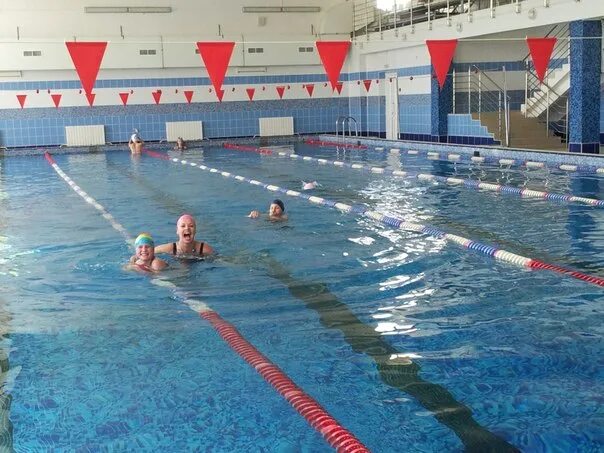 Турчанинов переулок бассейн чайка. Бассейн кристалл на химмаше. Бассейн чайка парк культуры. Парковый аквапарк «акула-каракула» в измайловском парке. Кубинская средняя школа 1 бассейн.