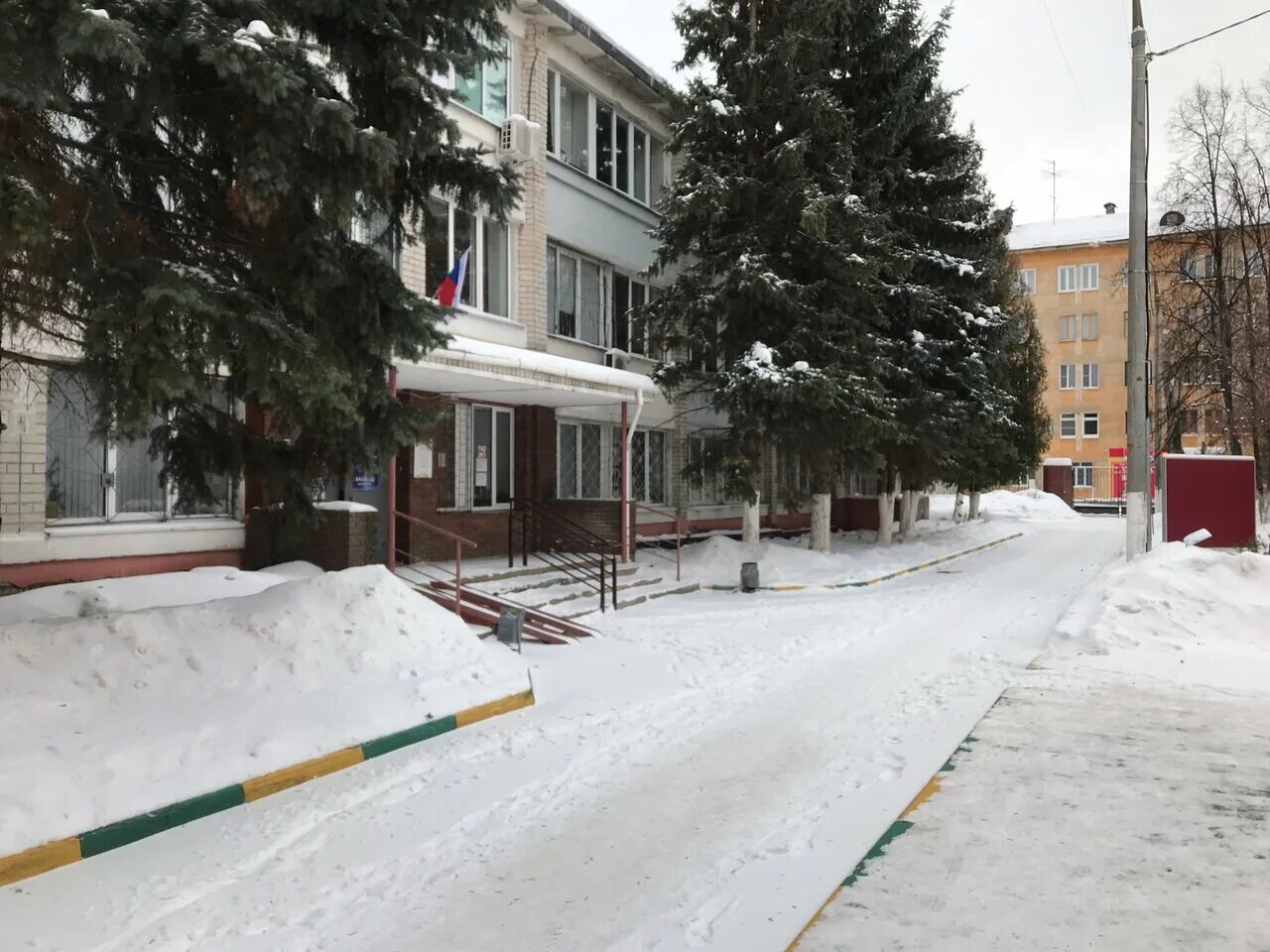 стоматология на вокзале курган. клиника имплант ру нижний новгород. больница 33 ленинский район нижний новгород. пр молодежный 2 нижний новгород. клиник медицинский центр нижний новгород.