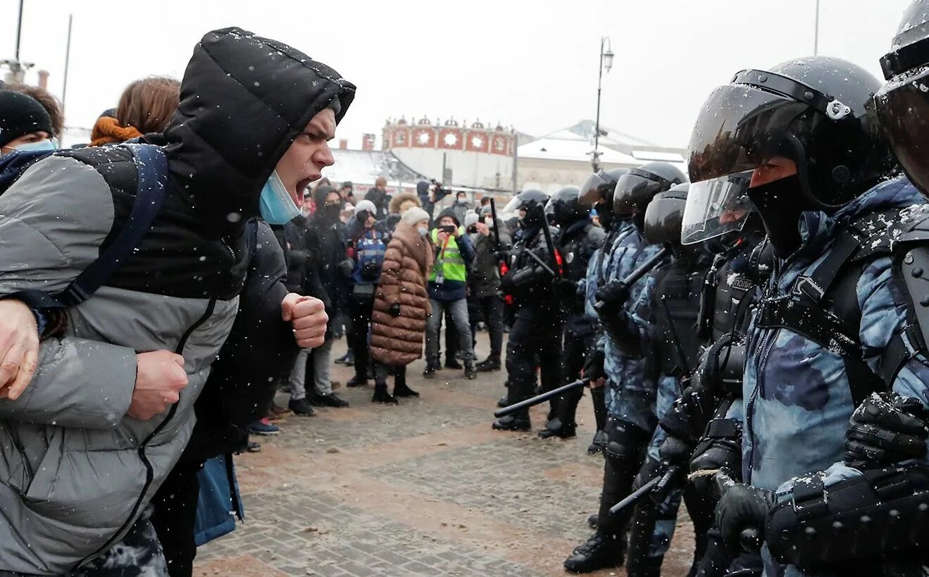 Что такое протест. Митинг Навального 2021 в Москве. Протесты в Москве 2021. Протесты в Москве 31 января 2021. Протесты в России 2021 Навальный.