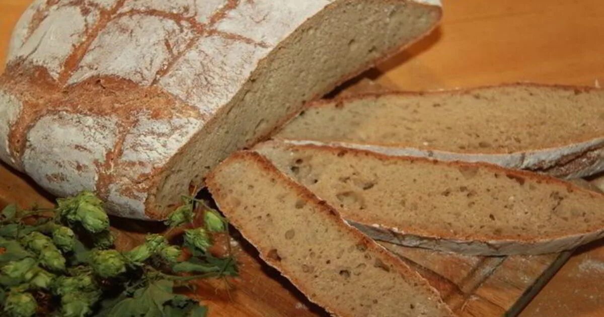 Амарантовый хлеб. Хлеб из амаранта. Хлеб из амарантовой муки. Славянский хлеб из амаранта.
