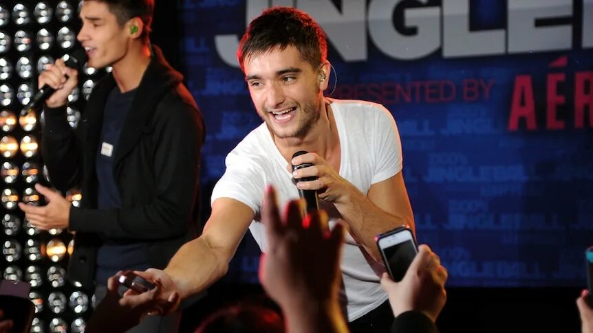 Том паркер the wanted. Том паркер the wanted фото. Tom parker singer. Том паркер певец фото. Tom parker singer.