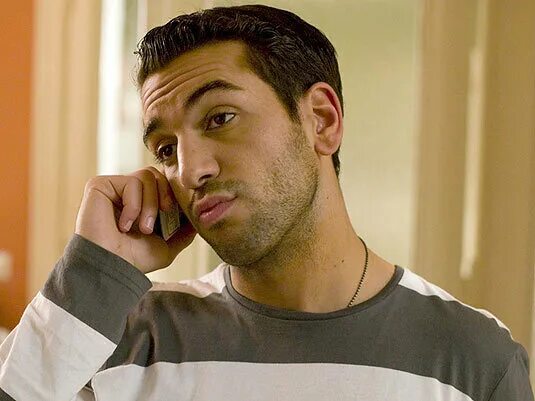 турецкий для начинающих фильм. турецкий немецкий сериал. элиас эмбарек турецкий для начинающих. немецкий для начинающих сериал. турецкий для начинающих сериал 2006.