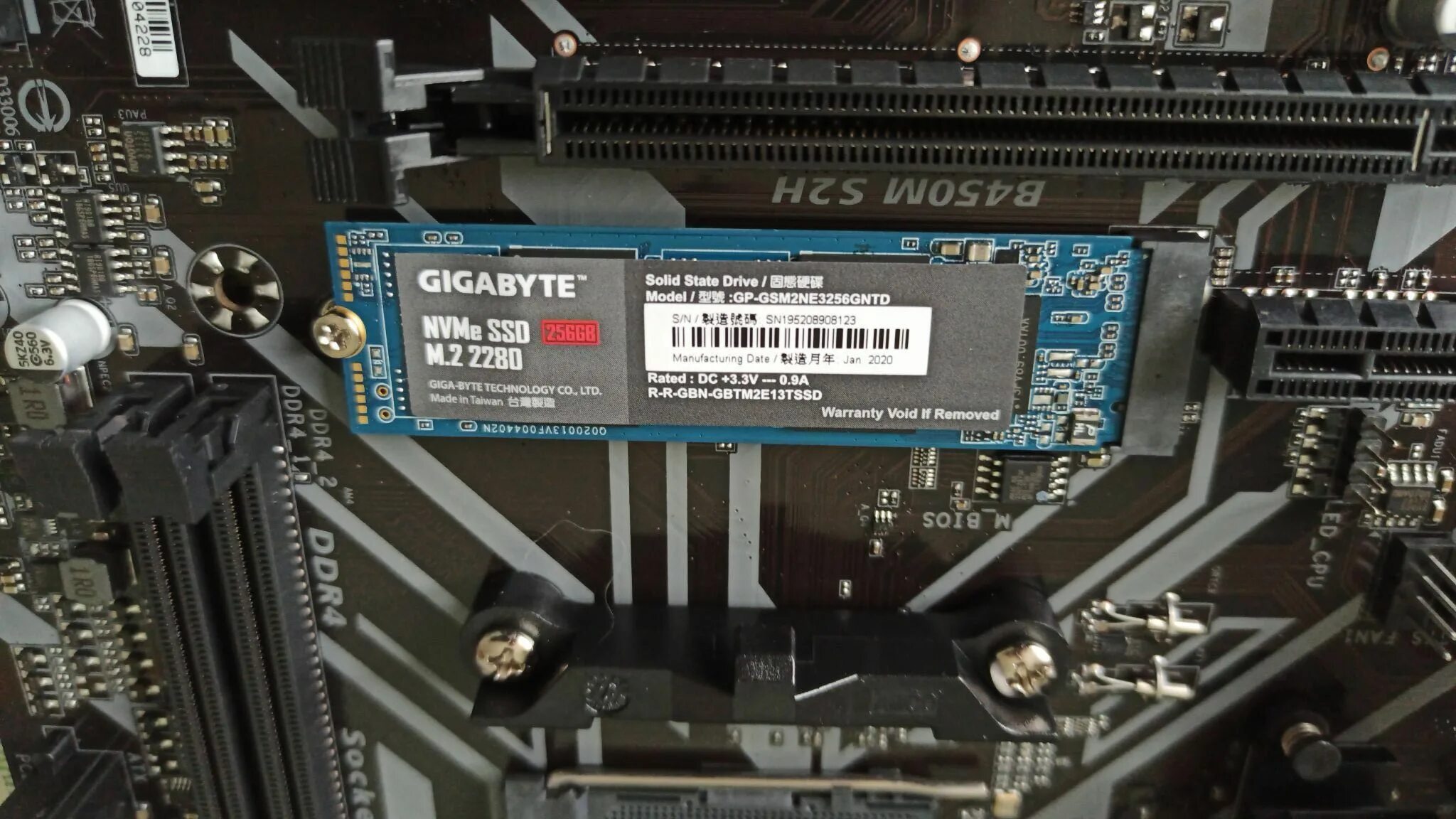 Слот m.2 для SSD. M.2 SSD 2280 слот. SSD M 2 2280 256 GB Gigabyte NVME GP gsm2ne3256gntd. SSD m2 Gigabyte Pro.