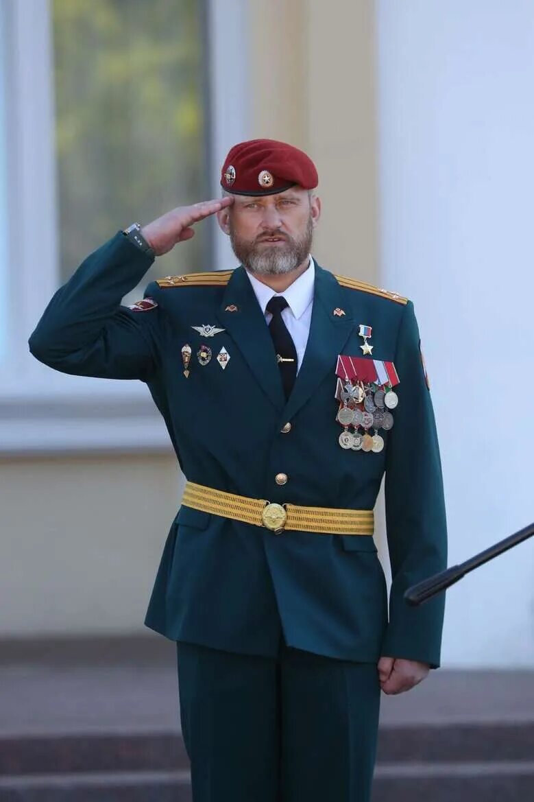 Князь витязь богатырь. Белоглазов александр михайлович витязь. Полковник александр белоглазов. Дмитрий серков герой. Цсн витязь полковник белоглазов.