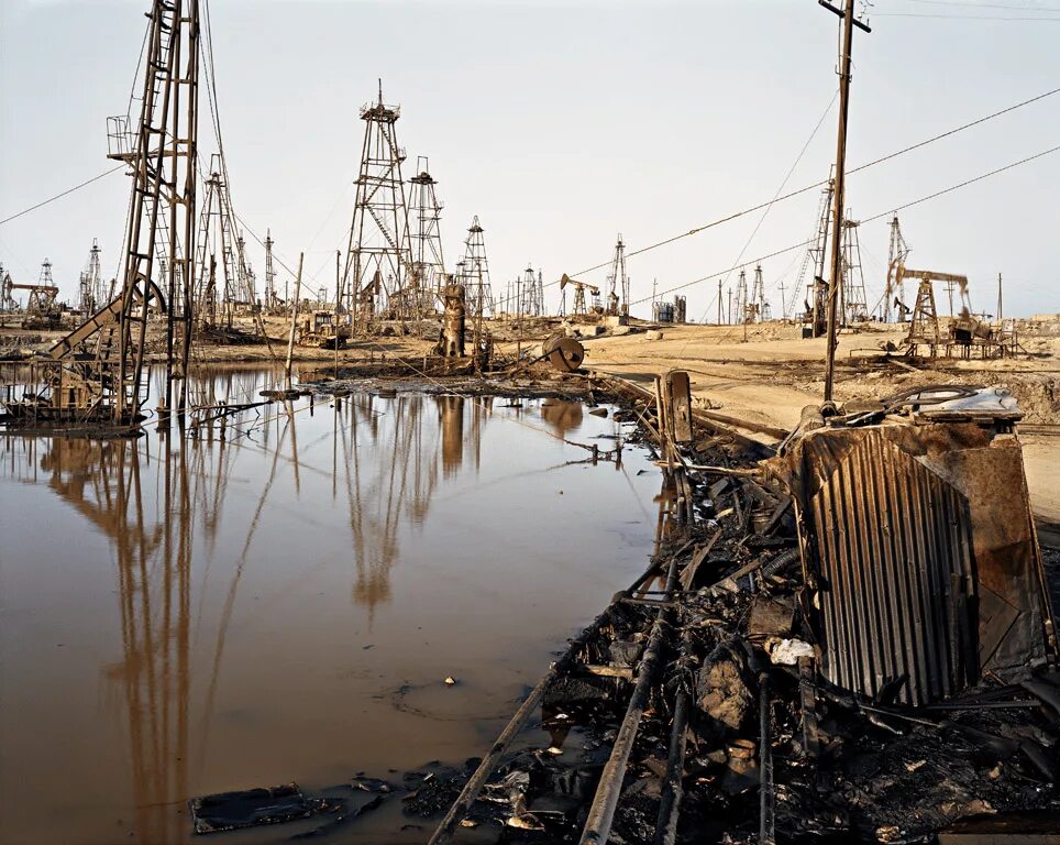 Аварии с загрязнением окружающей среды. Edward Burtynsky Oil. Экология и нефтедобыча. Нефть и экология.