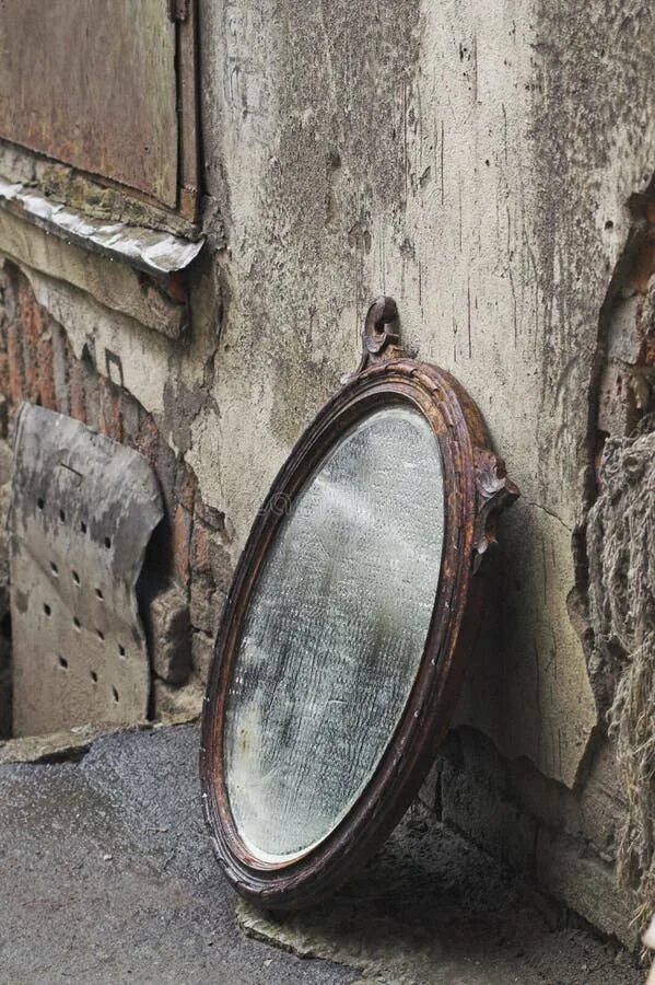 this article is not available, #article in 2020 Antique mirror diy, Distressed m