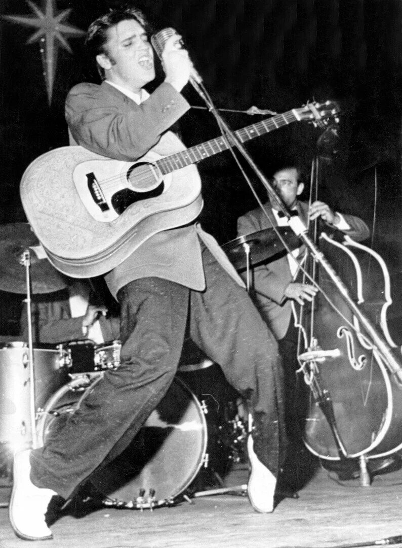 Слушать рок н ролл 60 70 годов. 1950's rock and roll. Рок-н-ролл. Тедди бойз 1958. 1950's rock and roll.