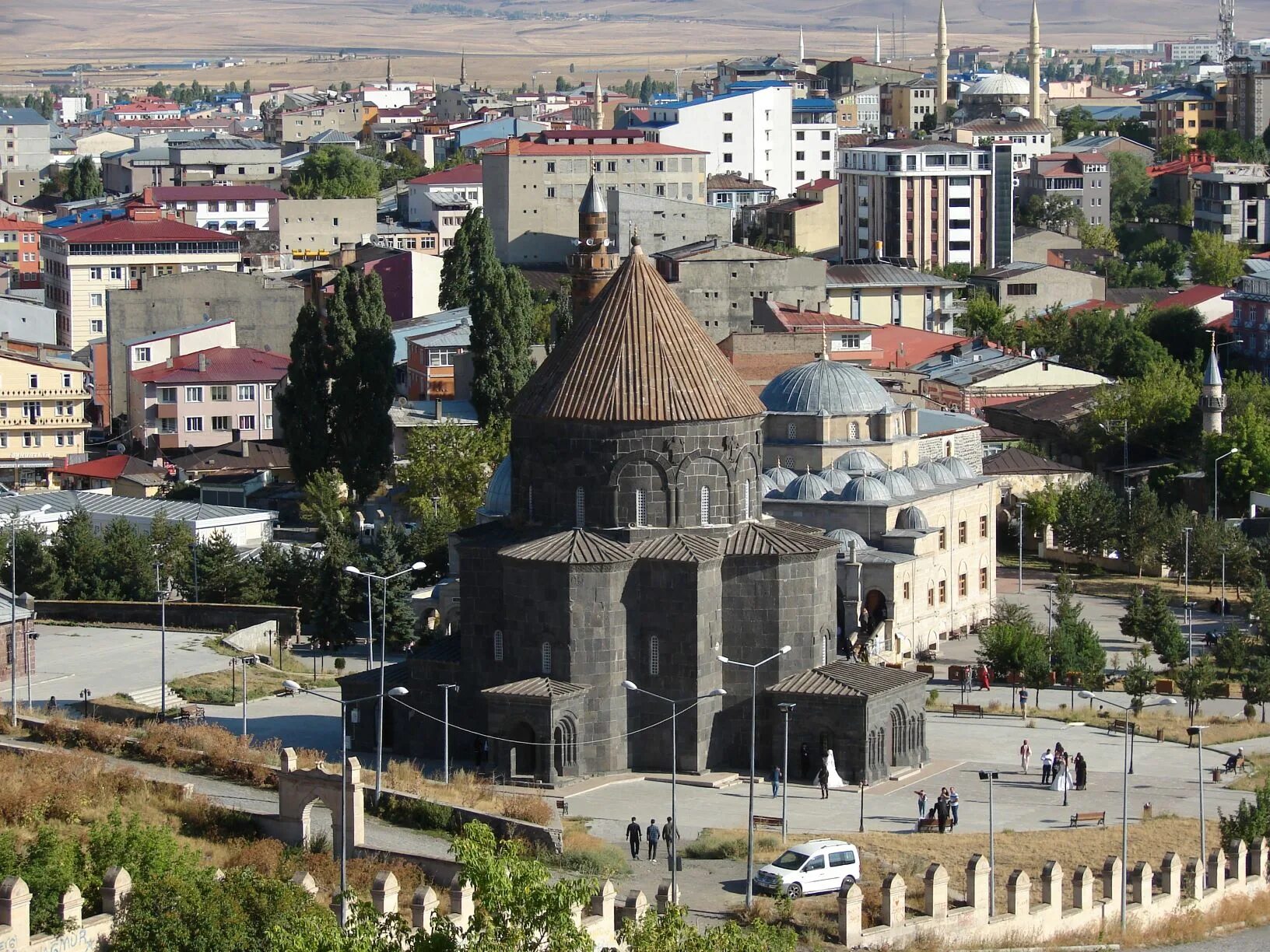 Г карс. Карс город в Армении. Карс город в Турции. Западная Армения карс. Крепость карс Турция.