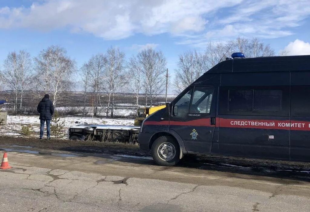 Автомобиль ульяновска установил рекорд. Парк машин. Происшествия заволжье ульяновск. Шоссе. Водитель автомобиля ульяновск.