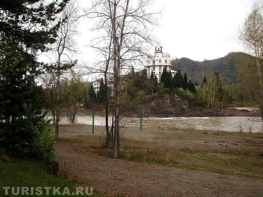 Лесовичок ая горный Алтай. Лесовичок база отдыха горный. Лесовичок Алтай база. База Лесовичок горный Алтай ая.