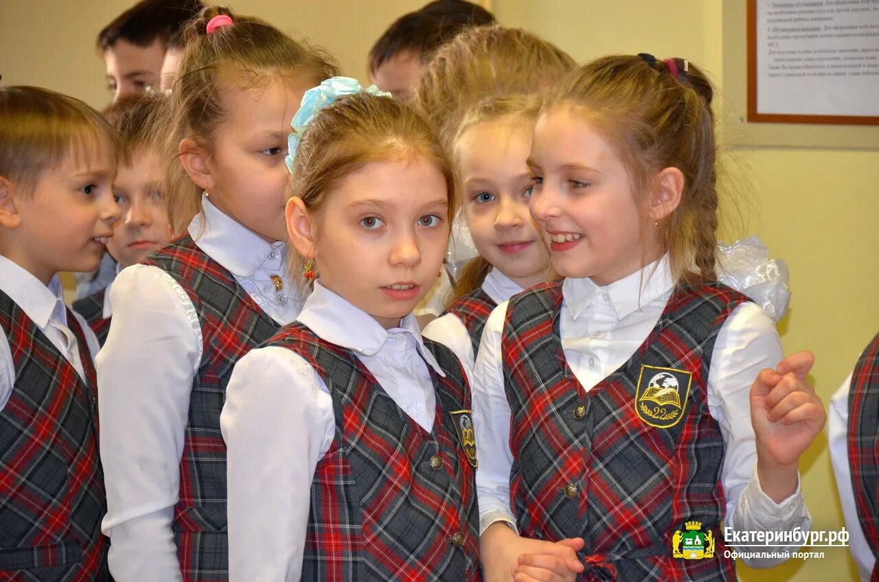 Директор 22 школы тамбов. Школа 22 кружки. Родничок 460 садик. Директор школы 22 кострома. Сош 101 воронеж.