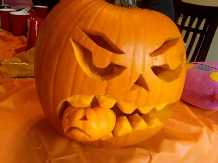 We munched on festive foods while hollowing our pumpkins and brains… 