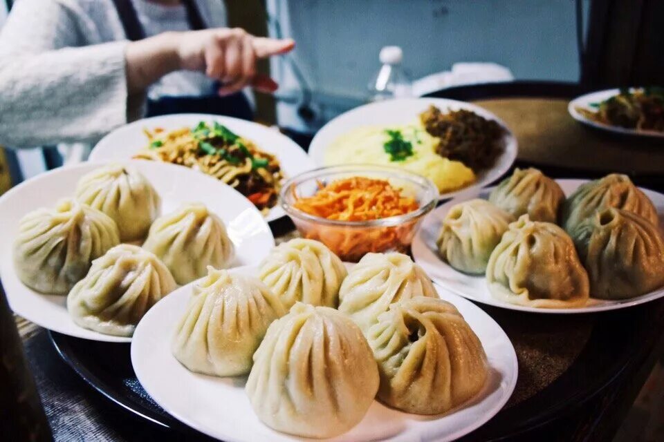 буузы бурятские упаковка. хан буза. хан буза. хан буза. бурятская кухня новосибирск хан буз.