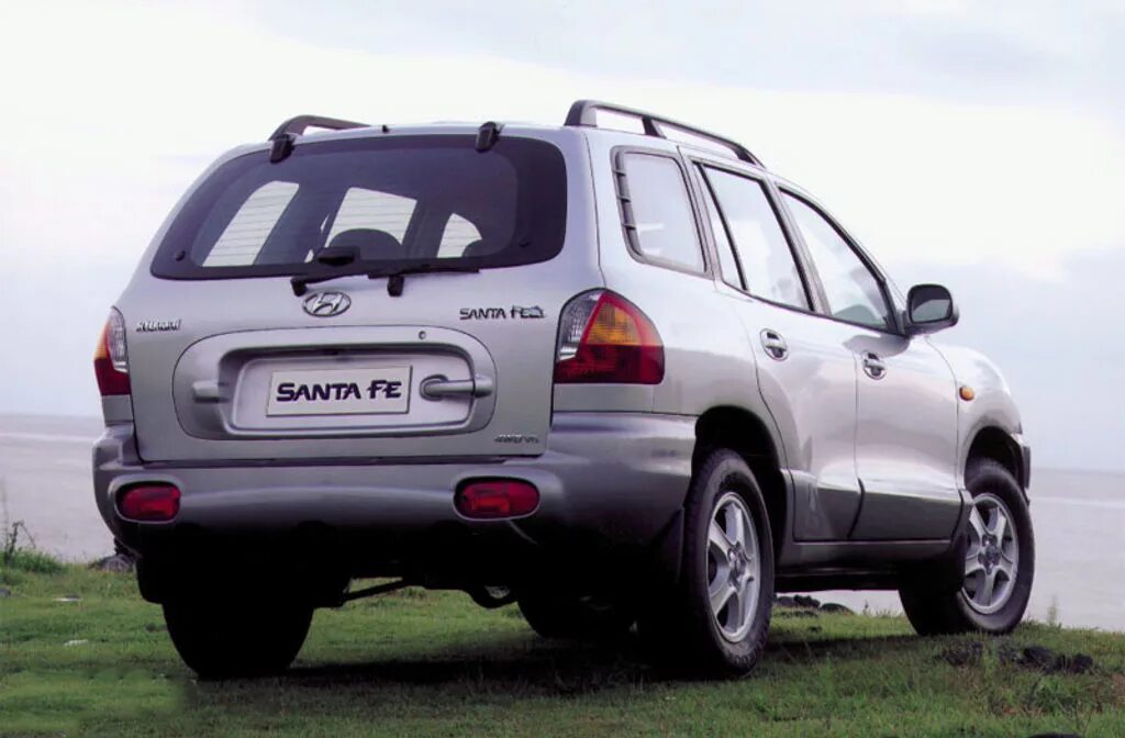 Hyundai santa fe 2001 года. Hyundai Santa Fe 2000. Hyundai Santa Fe 2000-2004. Хендай Санта Фе 1. Hyundai Santa Fe 2002.