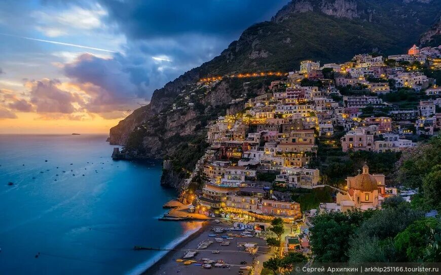 Italy for your. Остров гранд-терре,. Италия остров сицилия чефалу. Италия позитано море. Italy надпись.