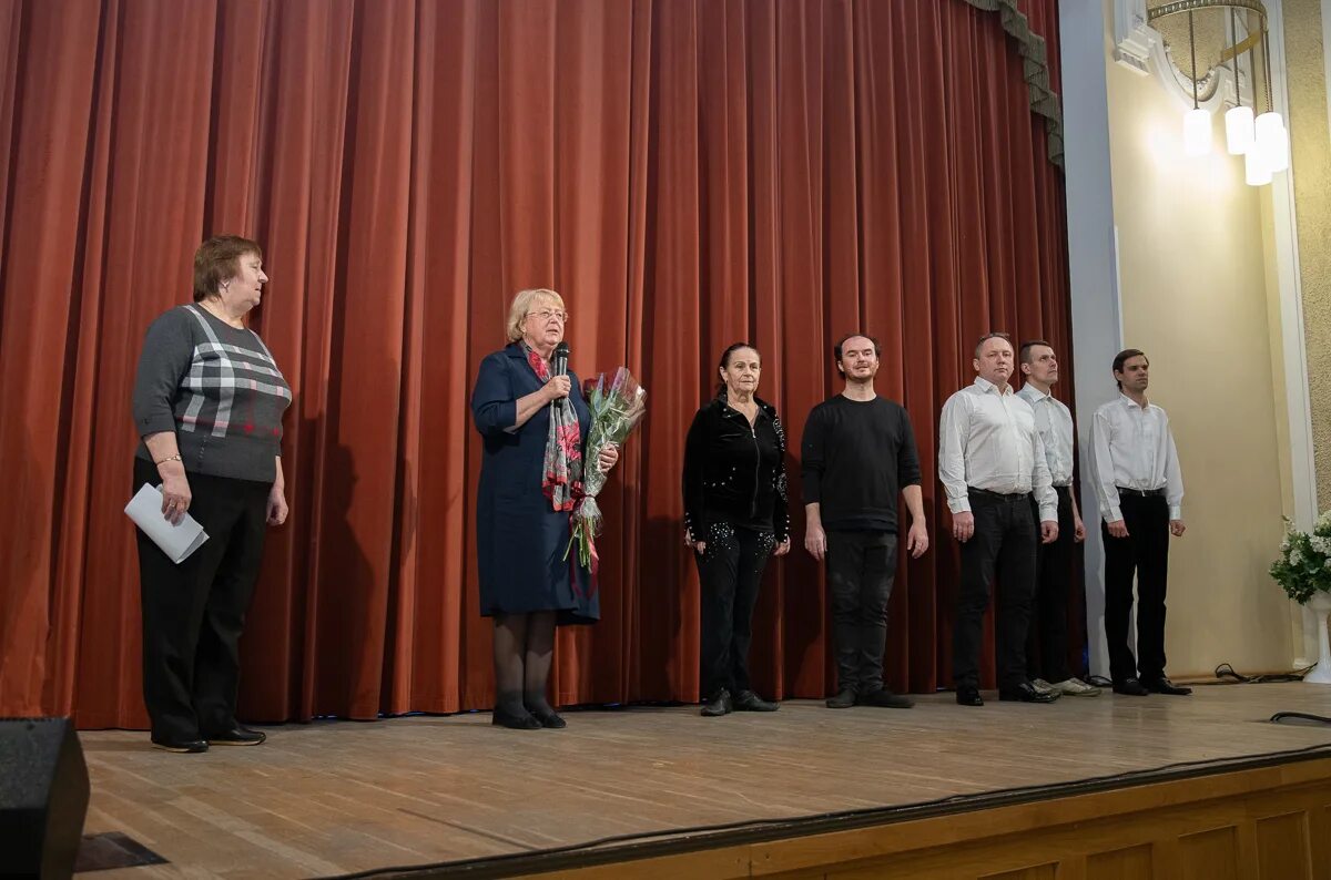 Дворец учащейся молодежи спб сайт. Петербургский сувенир ансамбль танца Саломатов. Петербургский сувенир ансамбль. Ансамбль имени Саломатова. Ансамбль Никитина Санкт-Петербургский.