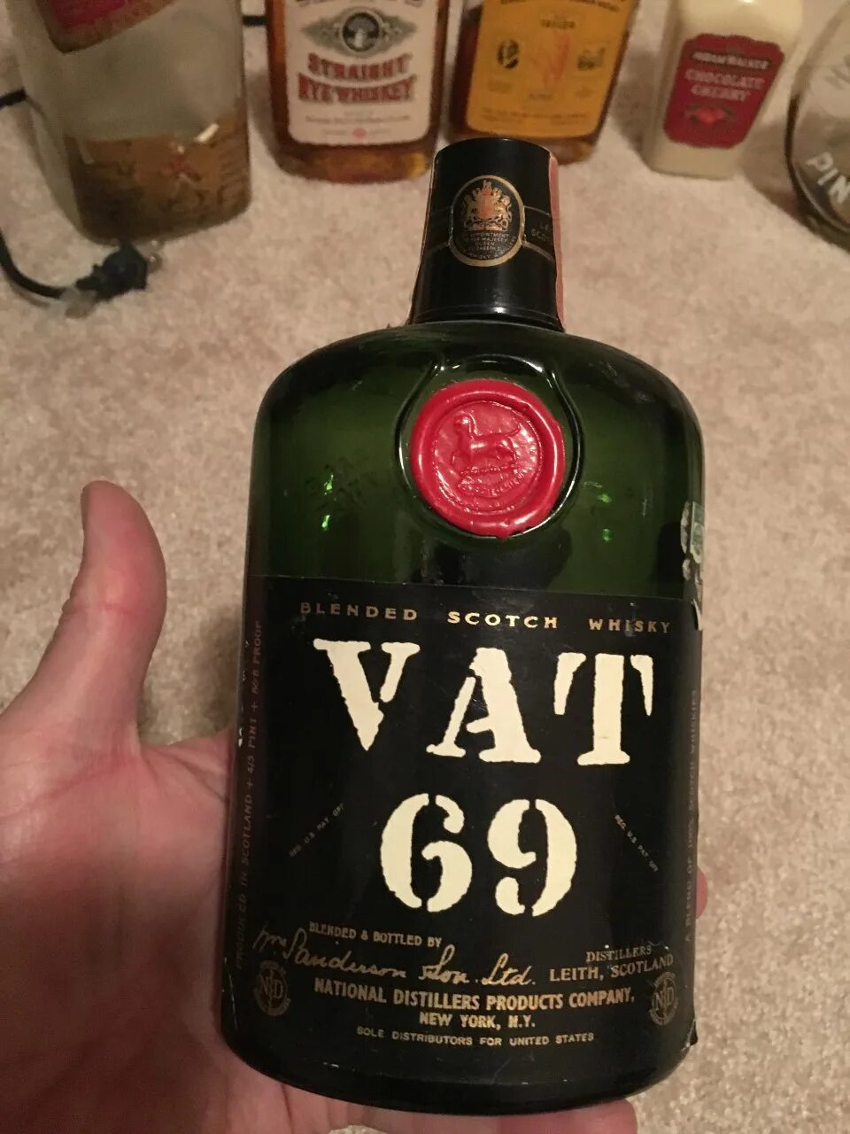 Виски VAT. Виски 69. Wet 69 виски. VAT 69 С печатью.