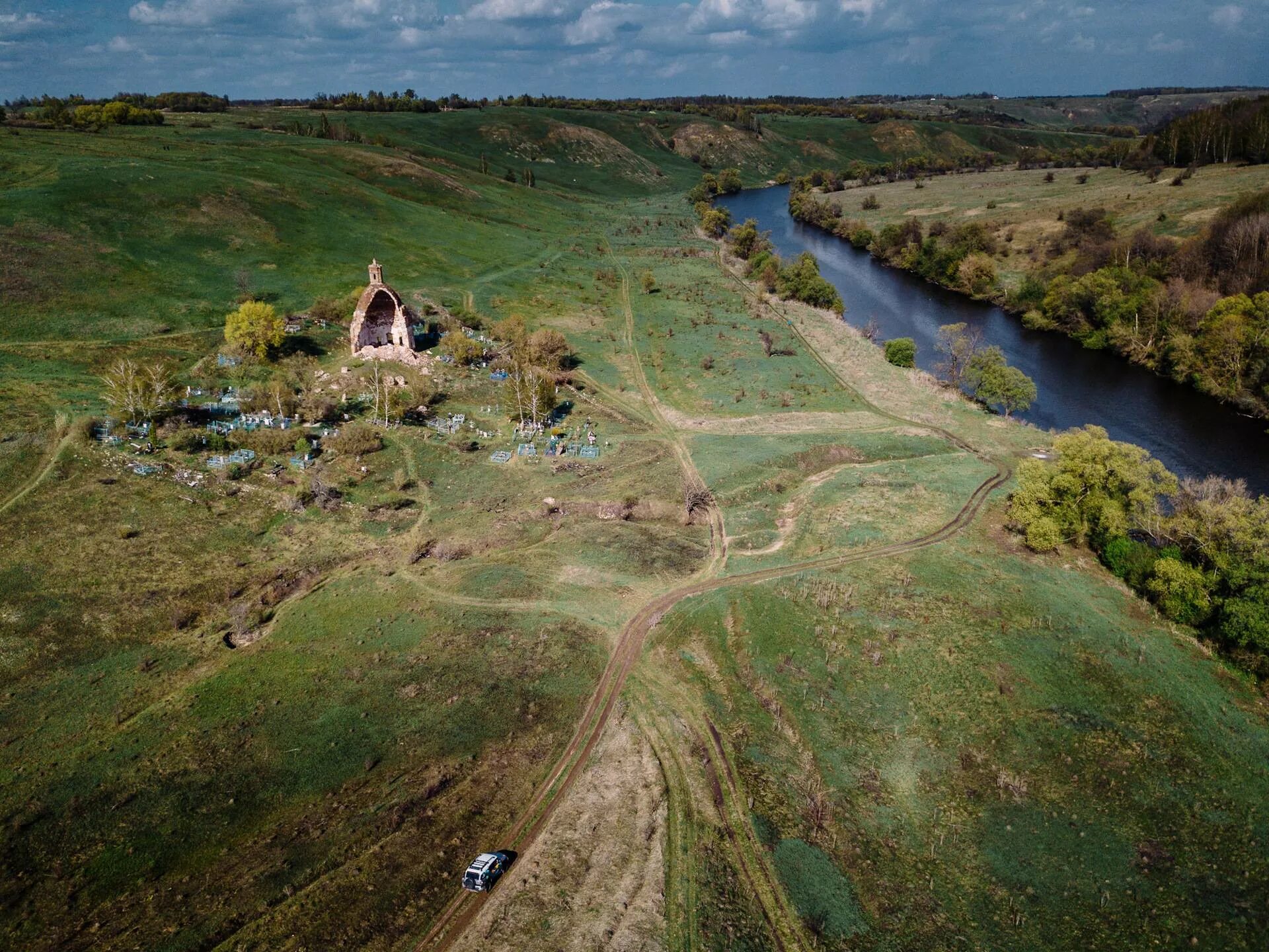 Окрестность происхождение. Ишутинское Городище Тульская Швейцария. Река красивая меча Ишутинское Городище. Река красивая меча Липецкая область. Река красивая меча Ефремовский район.