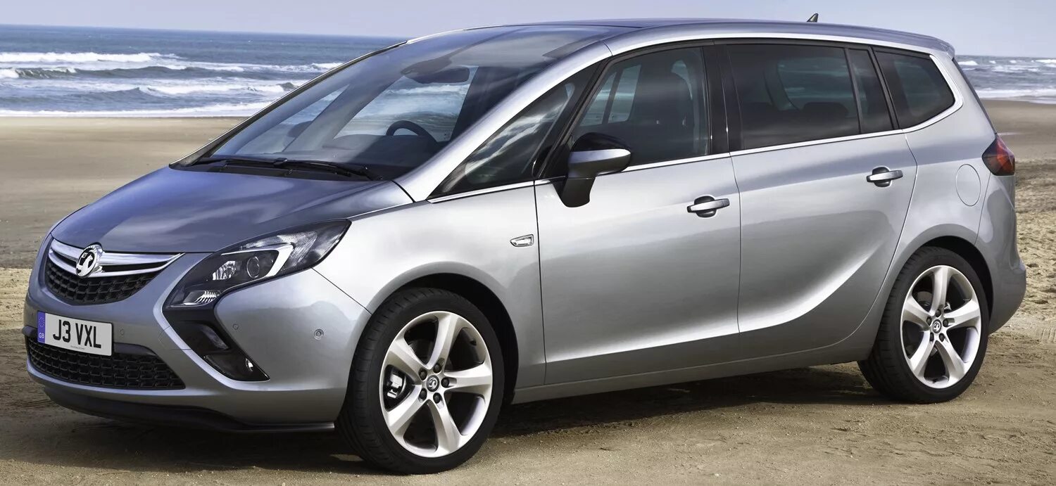 Opel family. Опель Зафира 2020. Опель Зафира Турер 2015. Zafira Tourer 2014. Opel Zafira 1.6 CNG ECOFLEX.