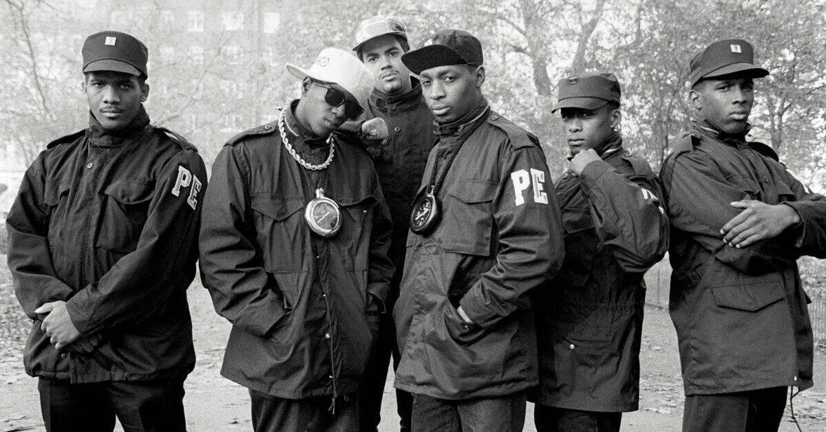 Grouping in public. Паблик энеми группа. рэп группа паблик энеми. public enemy фото. public enemy чёрные пантеры.