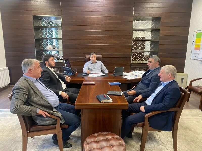 дирекция государственного заказчика застройщика. дирекция государственного заказчика застройщика. дирекция. алимурзаев закарья ханмурзаевич. дирекция государственного заказчика застройщика.