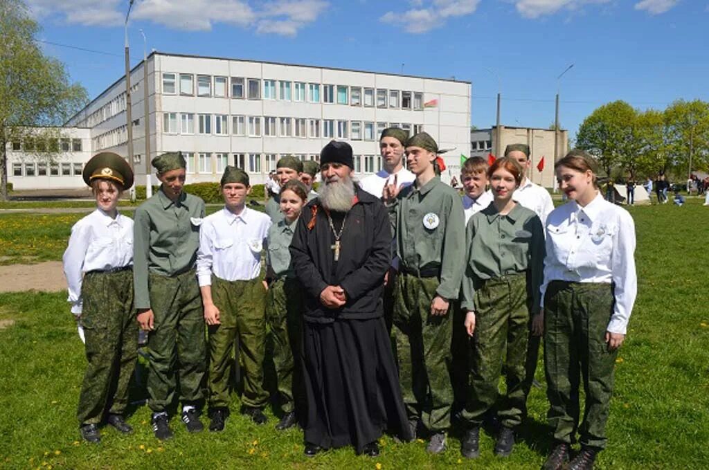 Школа 15 гомель. Военно патриотический смотр. МБОУ Речицкая СОШ. Военно-патриотические игры и конкурсы ДНР.