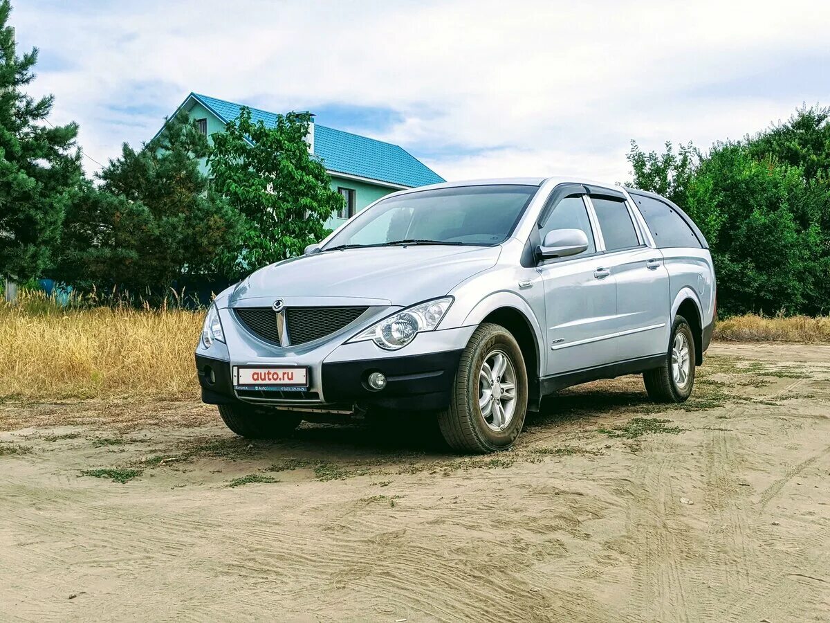 Ssangyong kyron полный привод. SSANGYONG Actyon 2010. Kyron SSANGYONG Actyon. SSANGYONG Actyon Sports. ССАНГЙОНГ Актион 2010 дизель.