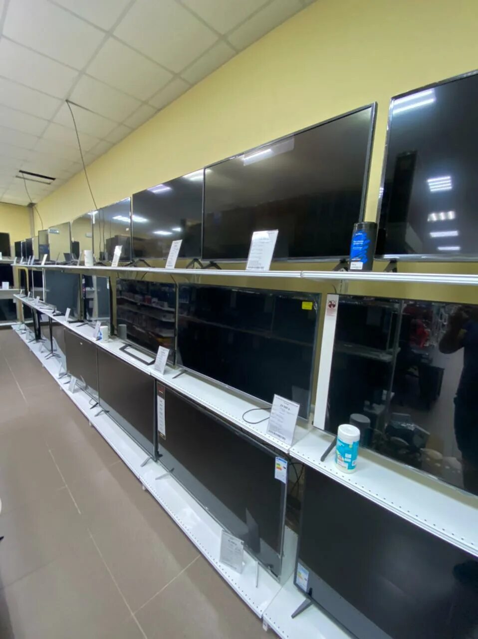 днс мирный. днс мирный. Dns мирный саха якутия. днс мирный якутия. тц континент мирный.