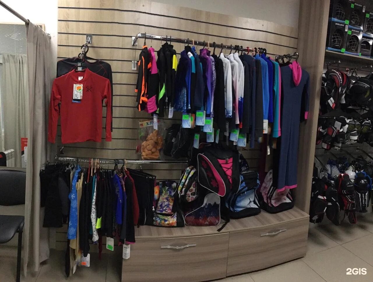 краснознаменная 161а уссурийск. магазин тафгай хабаровск. тафгай благовещенск. склад хоккейной экипировки. тафгай хоккейный магазин благовещенск.