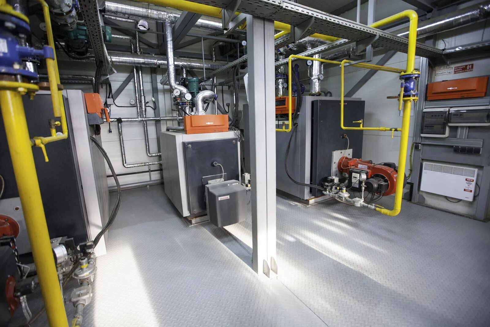 Строительство котельной. Блок модульная котельная. Модульная котельная тку-500. Эксплуатации блочно модульной котельной. 3.