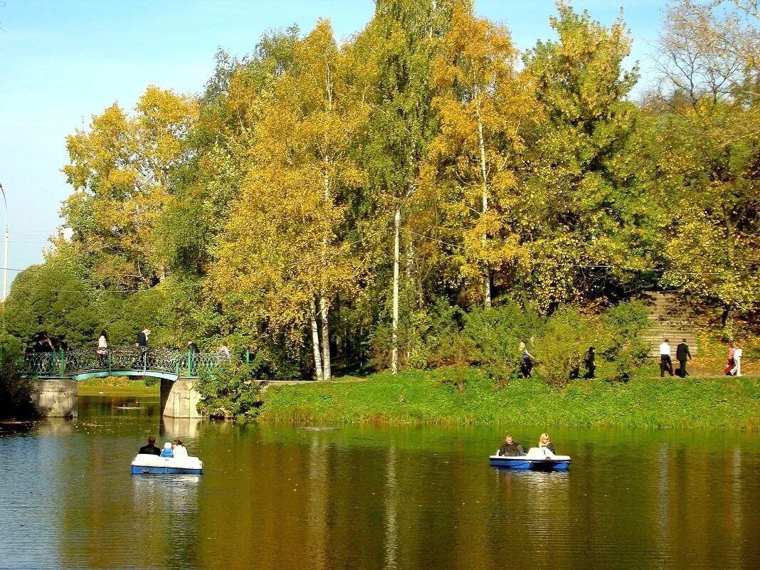 Вологда погулять. Парк врз Вологда. Парк врз Кремлевский сад. Кремлевский парк Вологда. Кремлевский сад Вологда.