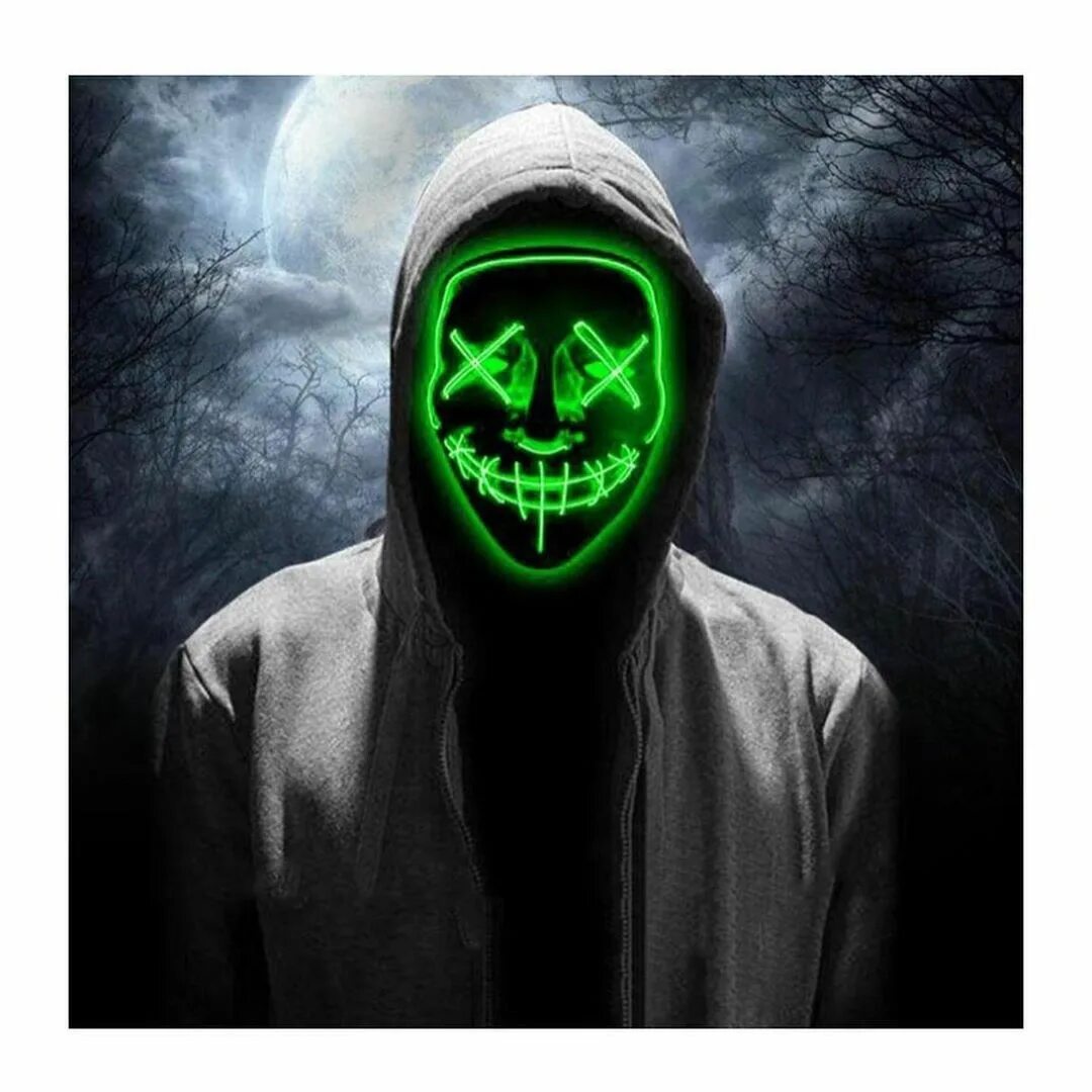 Страшно крутые. Страшно крутые. Крутые черепа. Клоун пеннивайз скример. В капюшоне и маске.