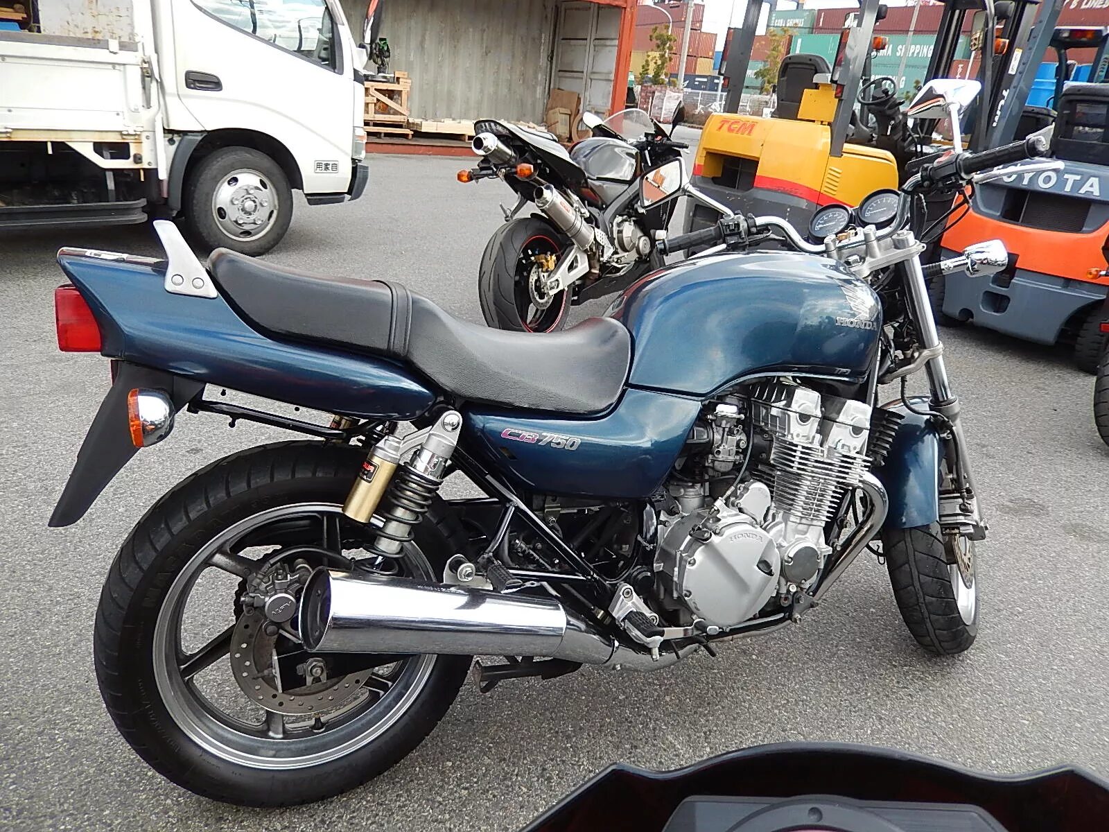 Св 750. Honda cb750 1996. Хонда СИБИ 750. Honda CB 750 2000. Мотоцикл Хонда сб 750.